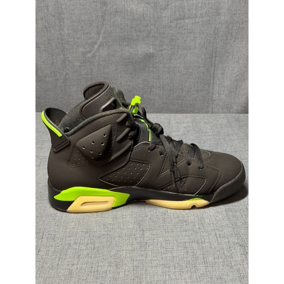 Nike Air Jordan 6 Retro Electric Green 2021 Size 9.5 CT8529-003 main image 4